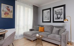 Stylish Atol Apartment With Free Parking In The Heart Of Gdansk By Noclegi Renters